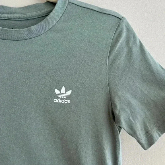 Set of 2 adidas Kids Logo Graphic Short Sleeve White/Sage Green T-Shirts, Medium - Picture 4 of 16